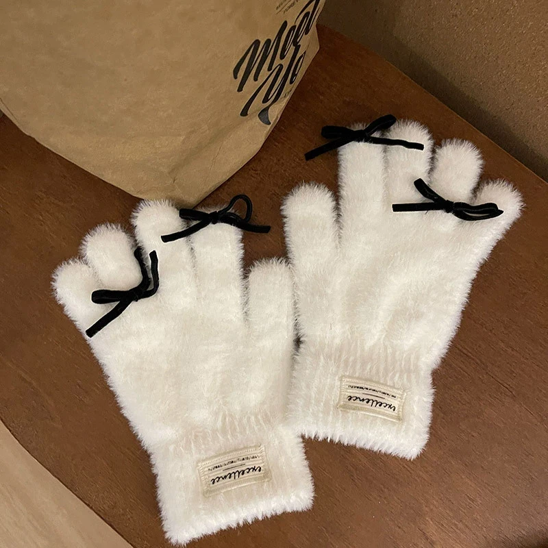 

Soft Mink Fleece Winter Gloves Women Girls Cute bow Solid White Warm Plush Knitted Full Finger Glove Screentouch Wrist Mittens