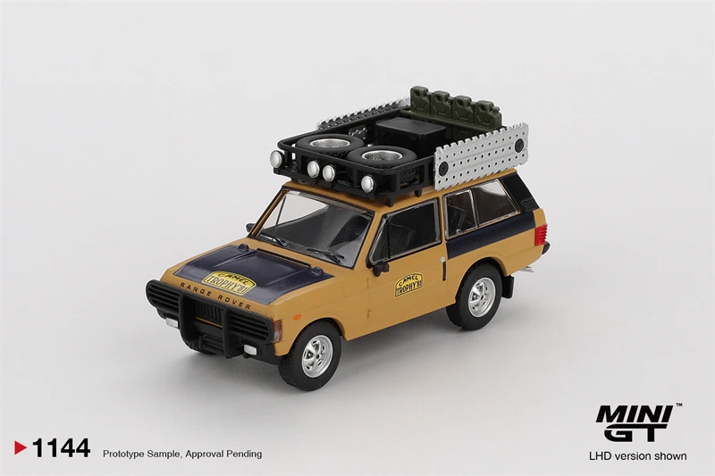 

Коллекционная миниатюрная модель автомобиля MINI GT 1:64 1981 Camel Trophy Sumatra C.Swoboda & K.Mentel Winner, литая под давлением