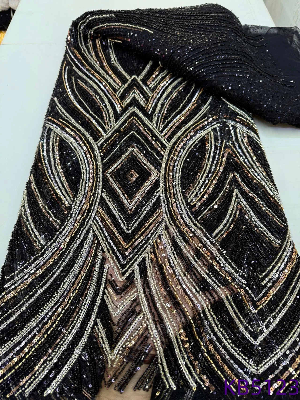 

5 Yards Dubai Lace Fabrics Quality 2025 Gold Sequence Tulle Lace Fabrics Nigeria Black Beaded French Mesh Lace For Sewing KB5123