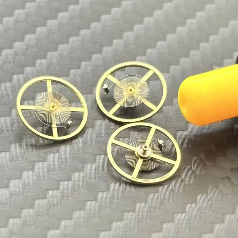 5pcs Watch Movement Accessories Brand New 8205 Balance Wheel 2813 Golden Balance Wheel Full Swing