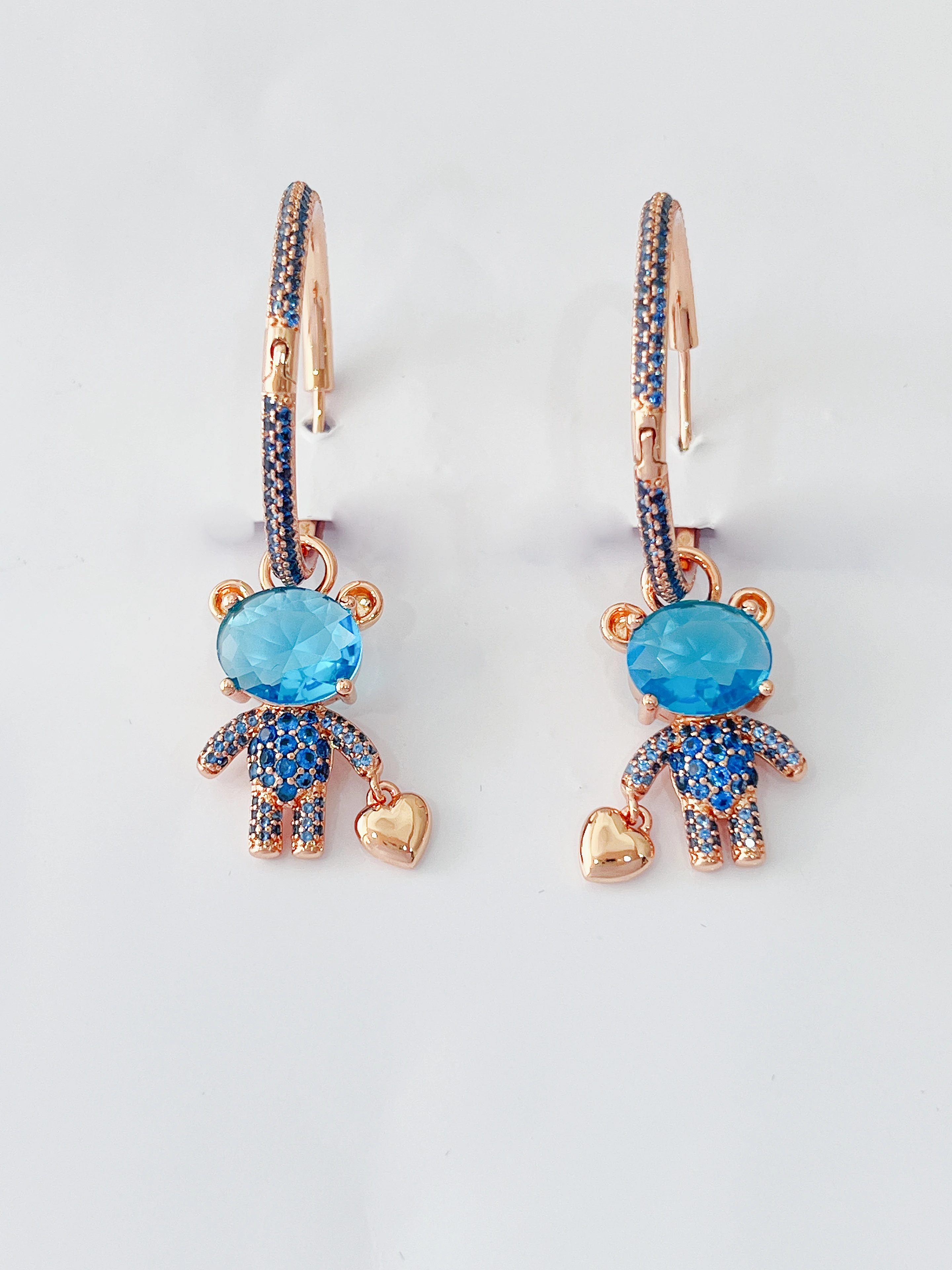 

Color Zircon Love Bear Earrings Micro-Set Light Luxury Fashion Cute Jewelry Commuter Friendly