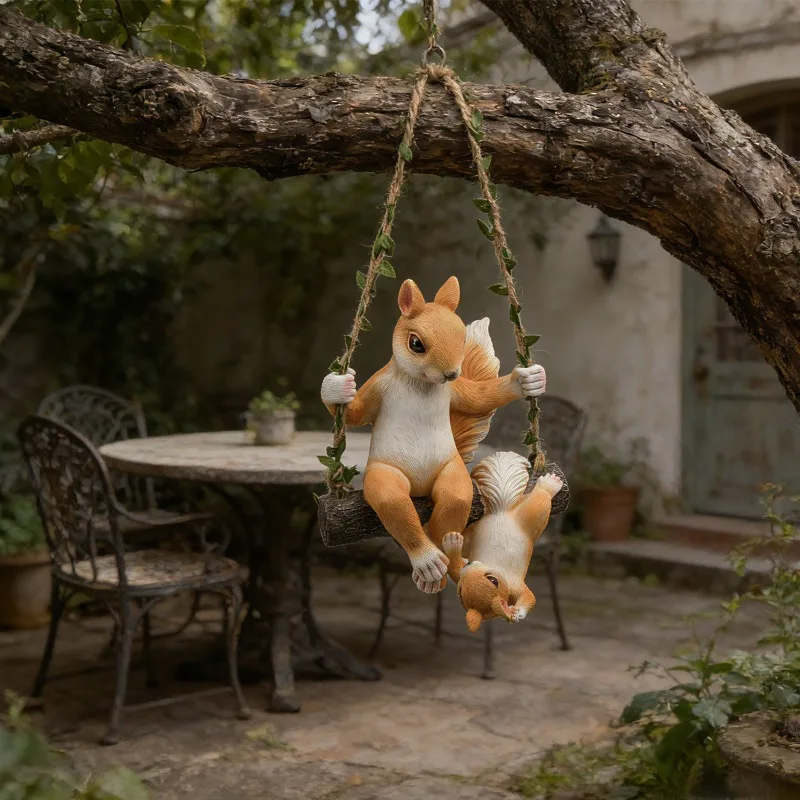 Resin Squirrel Swing Pendant Outdoor Yard Balcony Hanging Decoration Landscape Crafts