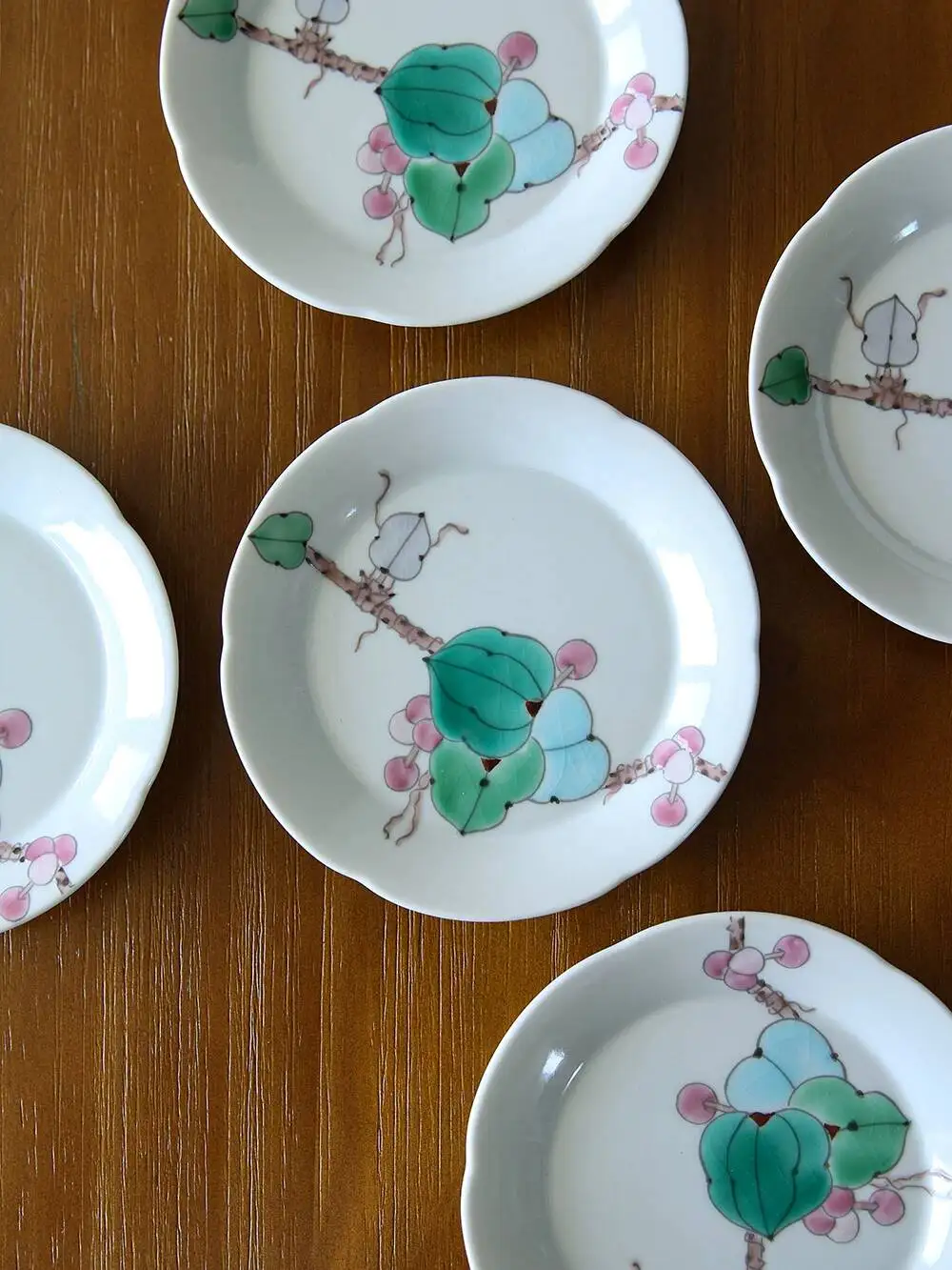 Japanese Pottery Artist Yamaguchi Takashi's Hand-Painted 