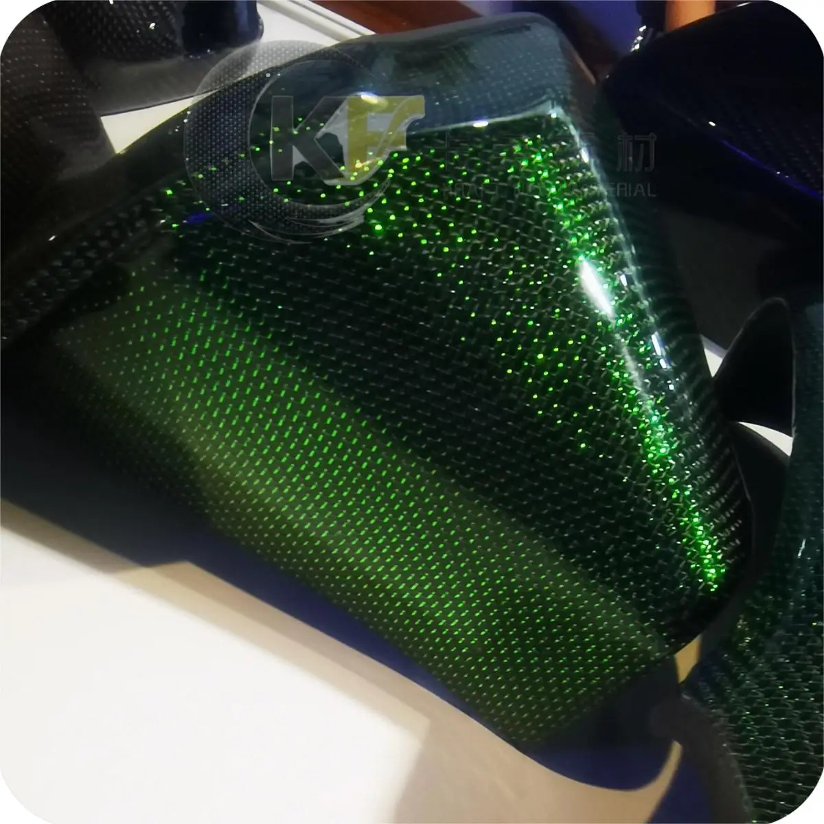 

Colored metal wire mixed with carbon fiber cloth, suitable for DIY modification, etc.