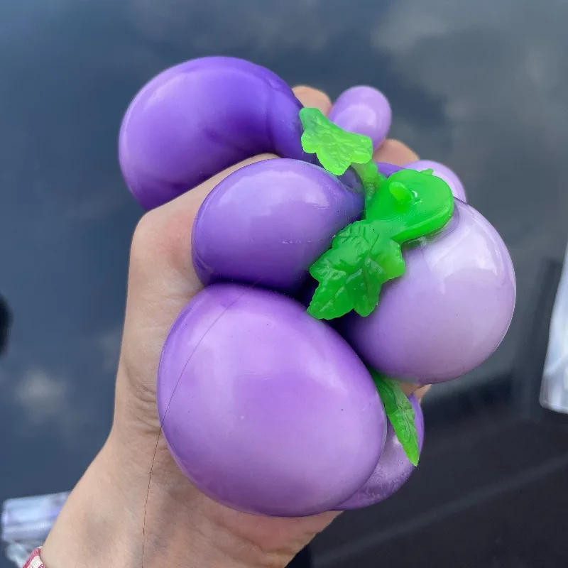 Cute Fluid Grapes Stress Ball Squishy Squeeze Toy Fruit-shaped Slow Rebound Fidget Toy Adult's Stress Relieving Gifts Home Decor