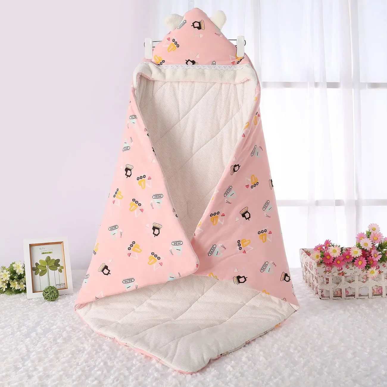 

Spring Autumn Winter Baby Windproof Warm Wrap Blanket 85x85CM Cartoon Baby Sleeping Bag Hooded Newborn Delivery Room Swaddling