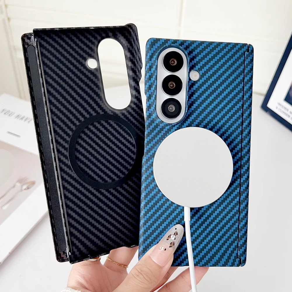 Luxuriöse magnetische Carbonfaser-Schutzhülle mit Scharnier für Samsung Galaxy Z Fold 7 6 5 8 – Ultradünne PC-Schutzhülle für ZFold7 – Detail 6