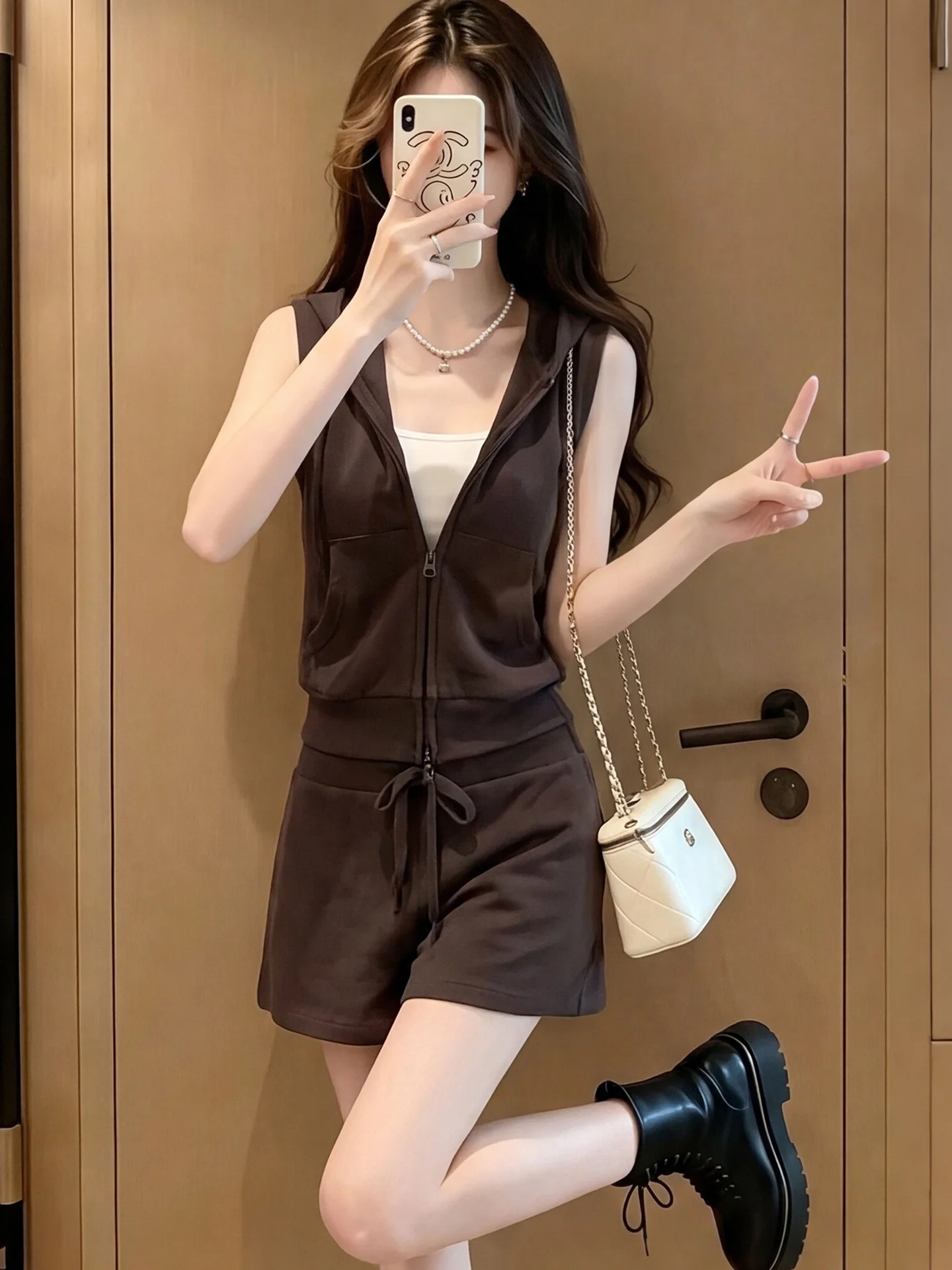 

Casual Sleeveless Hoodie Vest And Shorts Two-Piece Set Women's Summer Fashion Loose Fit Breathable High Waist Pants