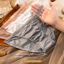 Hot Sales 2024 Fashion Silk Satin Surface String Femme Sexy Underwear Solid Color Metal Heart Hollow Out Slips Thong Panties