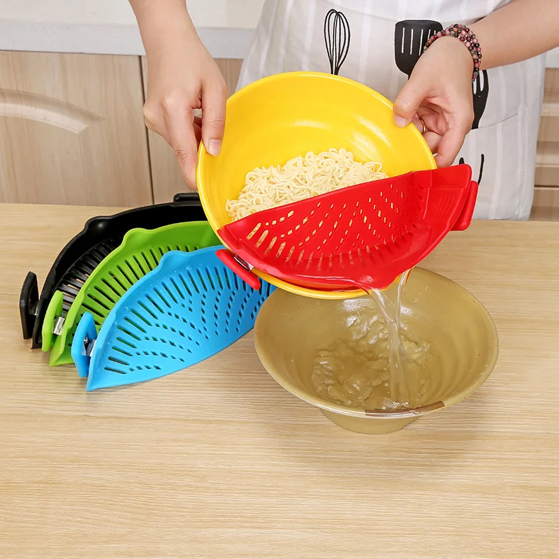 

Silicone Stretching Drainage Tool Pot, Food Side Filter, Foldable Soup Funnel, Silicone Liquid Shunt Kitchen Colanders Strainers