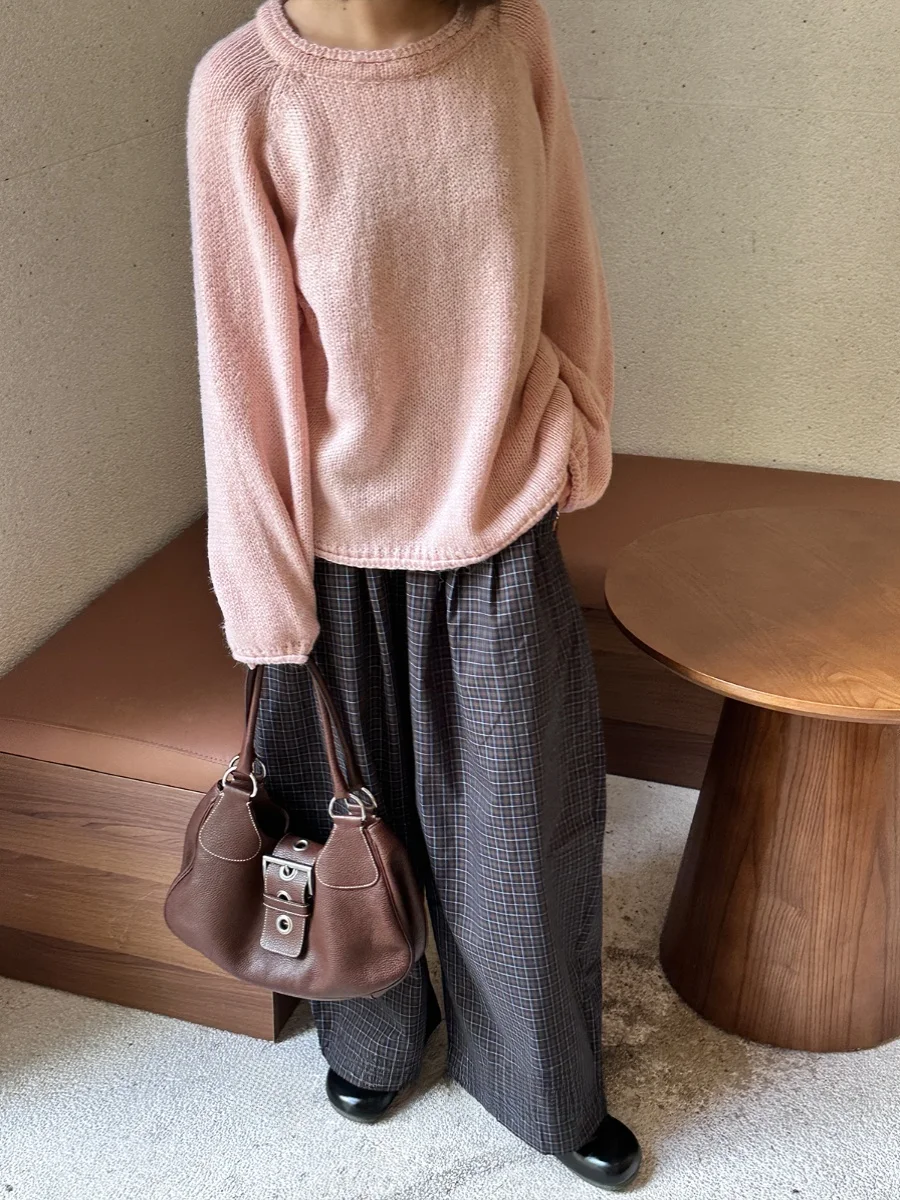 

Turnns Lilyan Autumn Soft Cozy round Ne Cuffed Knitwear Loose Casual Overhead Sweater Long Sve Regular Length Nylon Blend