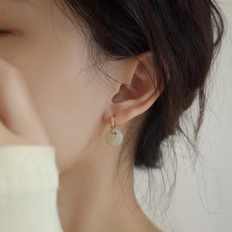 Elegant Imitation Hotan Jade Hoop Earrings for Women New Fashion Temperament Party Huggies Earrings Jewelry Gifts