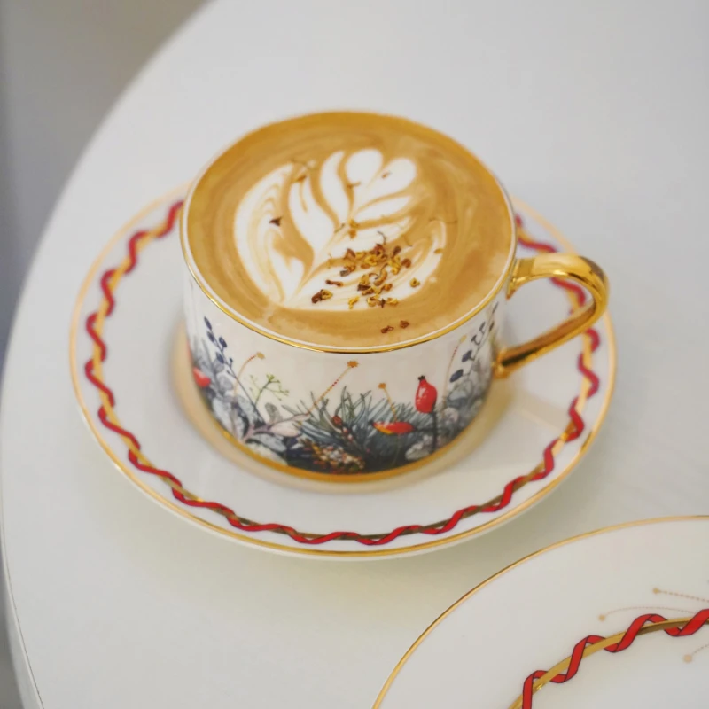 Christmas And New Year Bone China Gold-Plated Coffee Cup And Saucer Set Luxurious Gold Wedding And Housewarming Gift