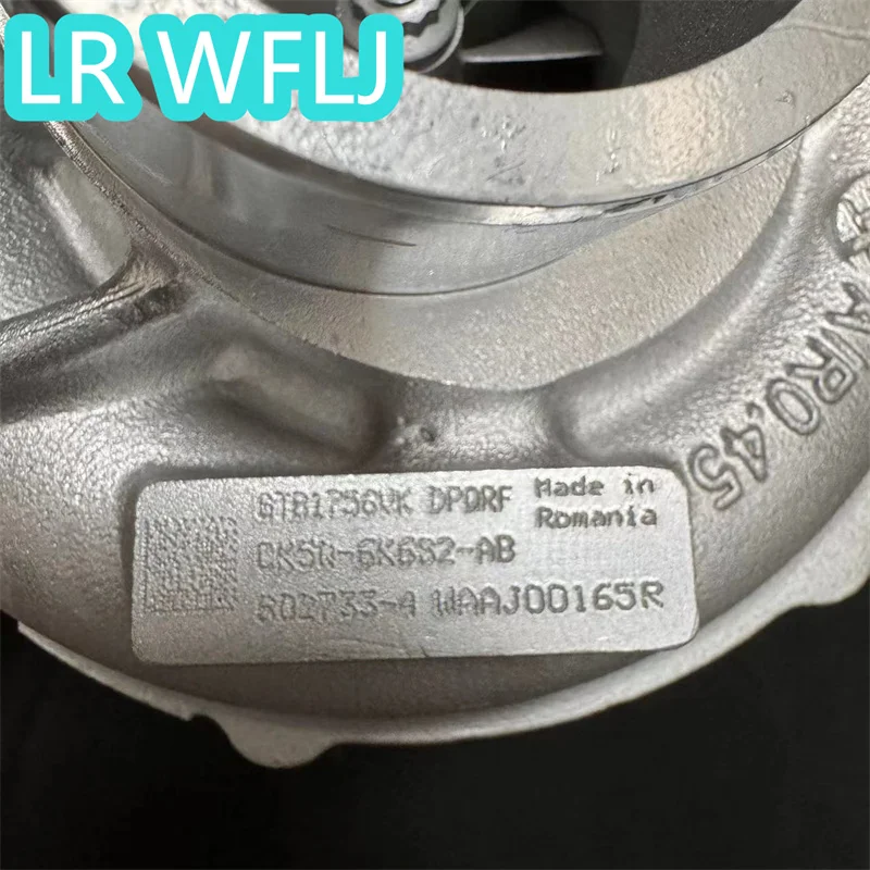 FOR Range Rover, Range Rover Sport, 4.4L turbocharger. LR044563 on the left. LR038044 on the right