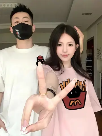 Couples T Shirt Graphics Couple Tshirt Summer Fashion Woman T-shirt Casual O-Neck Men Tops Lovers Tee Shirt