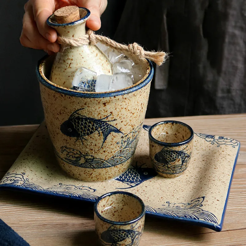 

Японский керамический набор для вина и ликёра: маленькие бокалы, диспенсер, графин для саке, домашняя барная утварь, мебель для дома