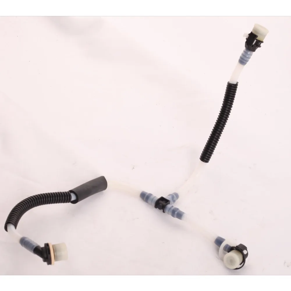 Picture 6: Zeroclearance A6110707632 Pump Way Fuel Pipe for Mercedes Benz Sprinter Diesel 2000 2001 2002 2003 2004 2005 2006  6110707632