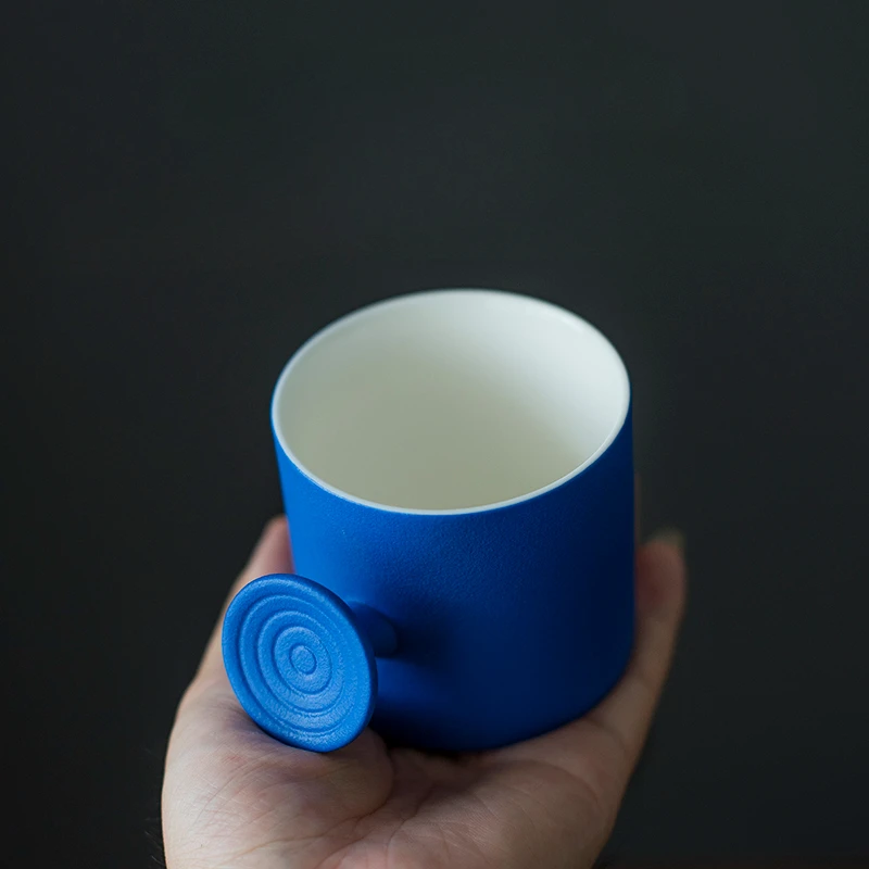 كوب بقبضة سيراميك كوب قهوة لاتيه كرتوني متخصص حديث بسيط منزلي إبداعي شخصية لطيفة كوب إفطار مقاوم للحرارة