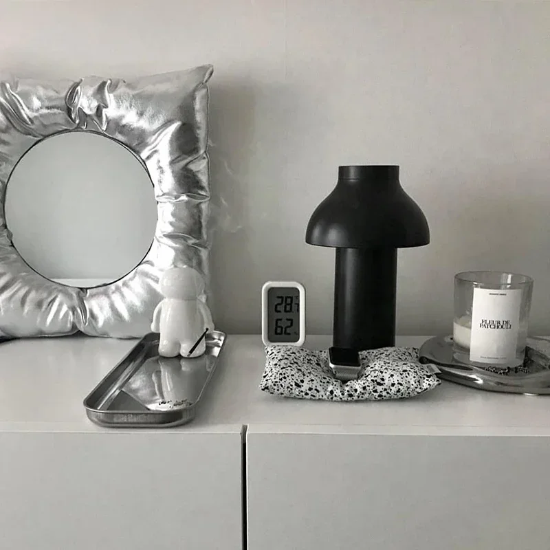 New INS Style Pillow Mirror Creative Square Wall Mounted Bathroom Mirror Makeup Mirror Wall Hanging Home Bedroom Wall Decor view 3