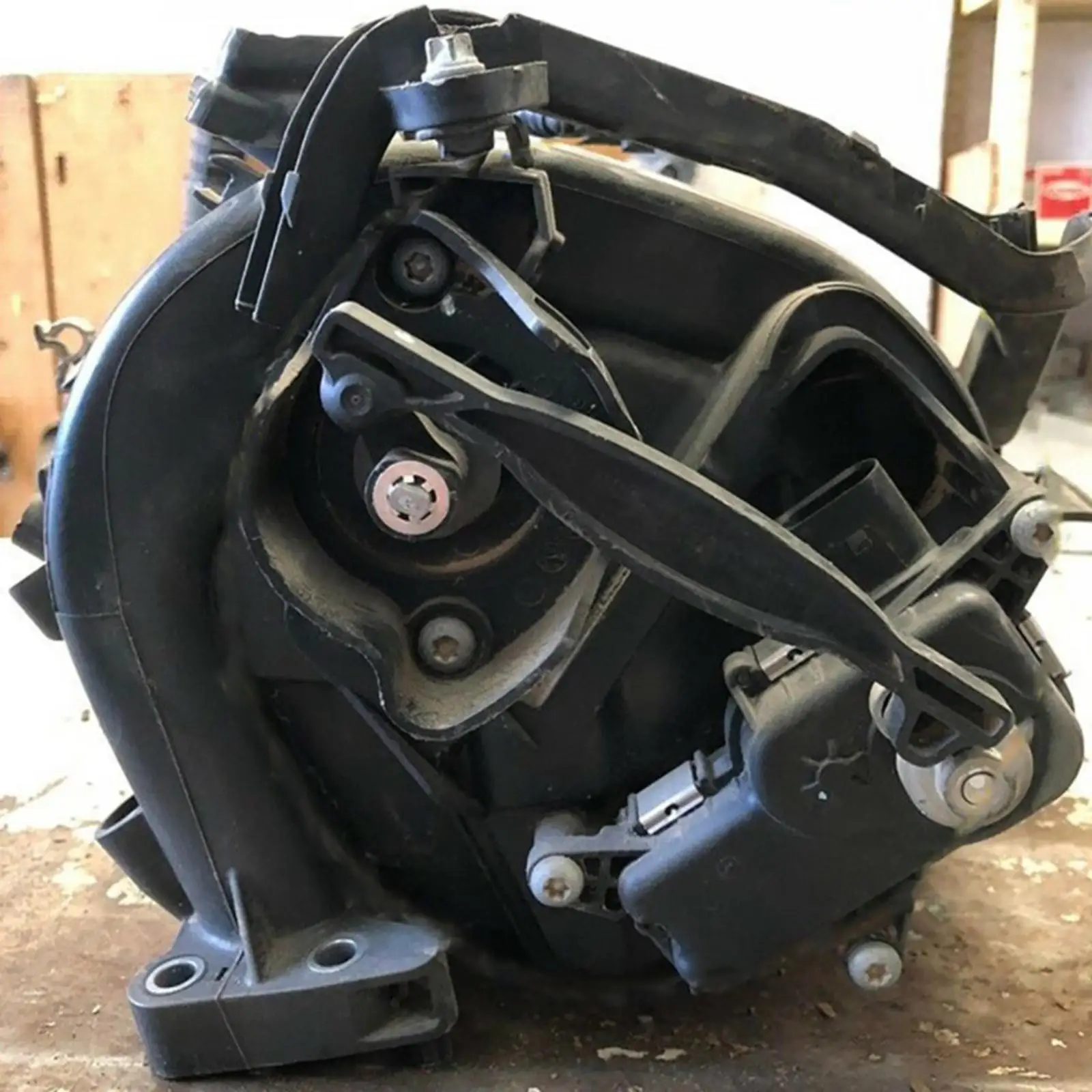 

Intake Manifold Tuning Valve Runner Arm 55570283, Made of ABS Material,