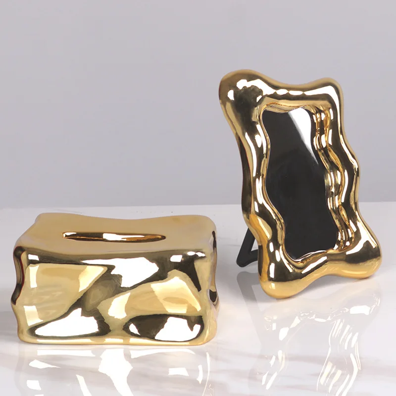 Electroplated resin ornament Nordic modern simple ice cube decorative mirror geometric desktop pumping tissue box combination or