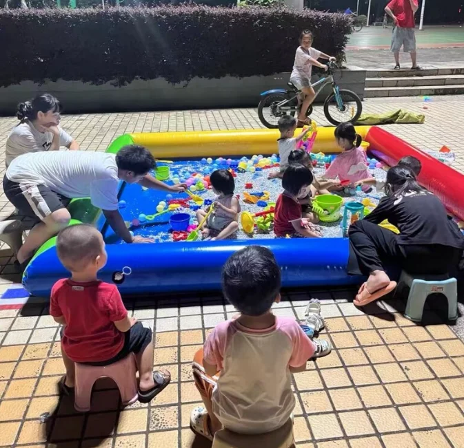 2026 Portable Outdoor Giant Inflatable Swimming Pool for Adult