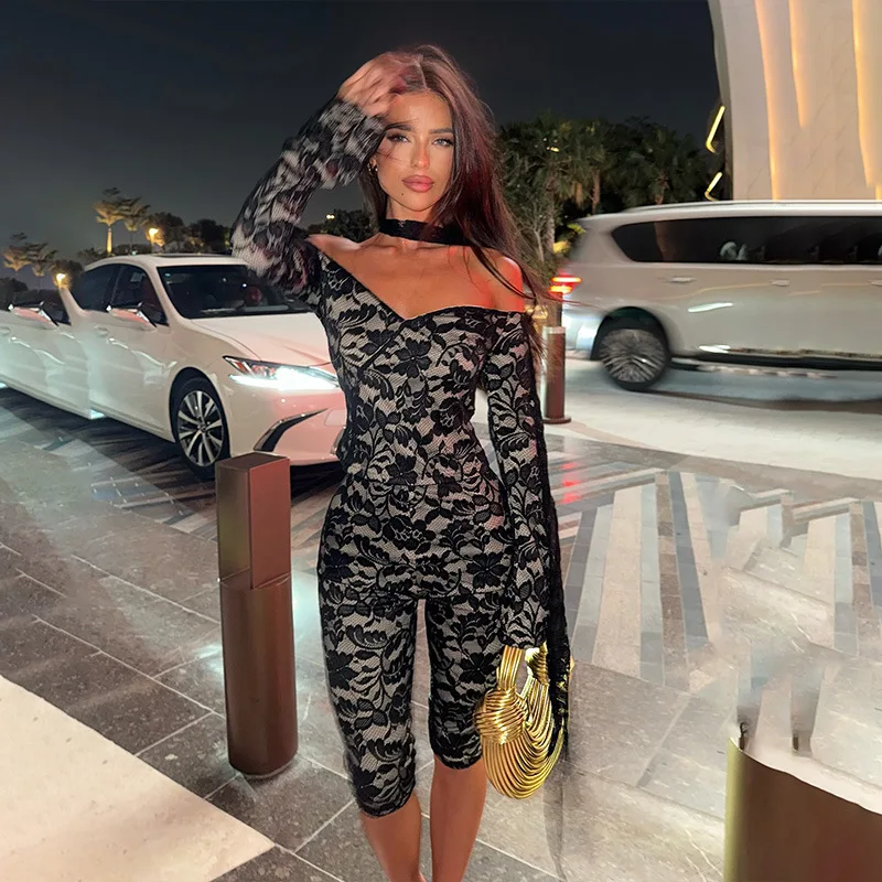 

Женская одежда в европейском и американском стиле, трендовый дизайн, кружевной воротник с одним словом, сексуальный комбинезон с длинными рукавами, средние брюки