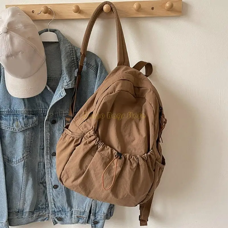 à à école plissée