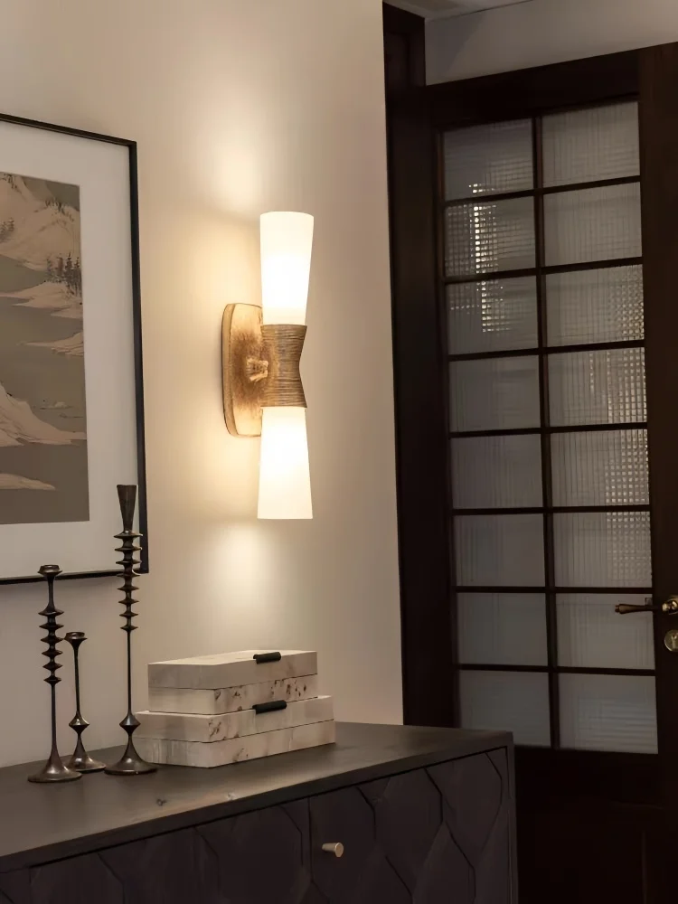Nordic Luxury Wall Sconce Postmodern Glass Mirror Lamp Personalized Design Living Room Corridor Bedside Decor Wall Lighting E27