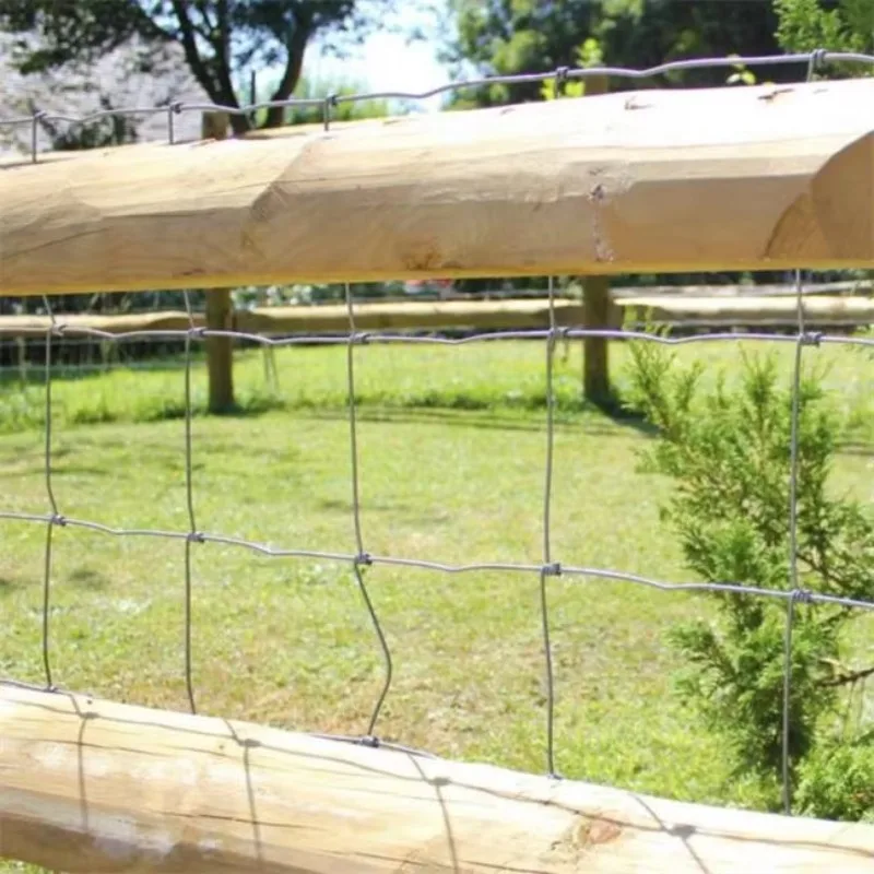Customized Galvanized 3D Mesh Field Fence Cattle Garden Farm Use Low Iron Knot Wire Hinge Joint Fence Renewable Resources