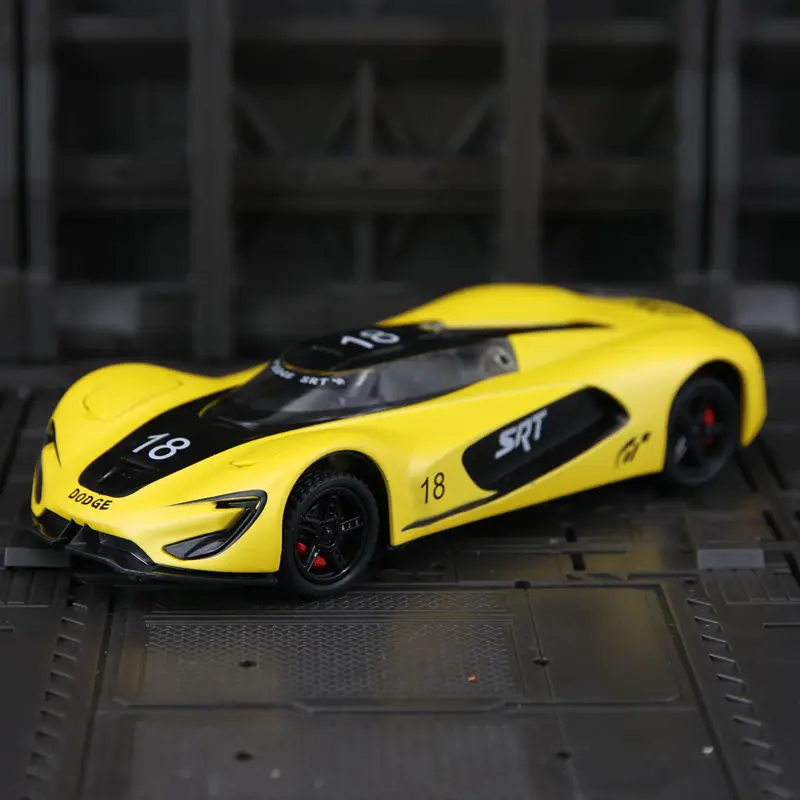 

Модель спортивного автомобиля SRT Tomahawk из сплава, масштаб 1:32, подходит для коллекции и может быть подарен на день рождения.