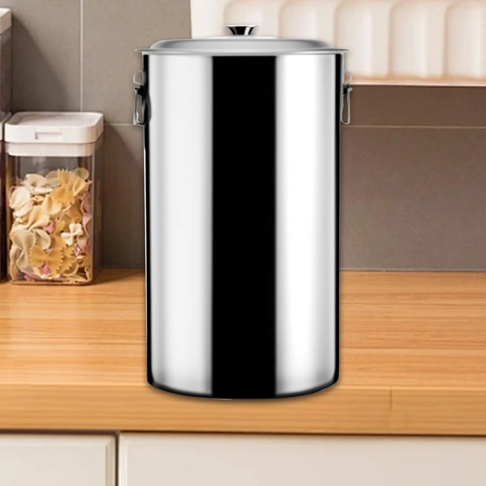 

Stainless Steel Bucket with Lid 20L Liquid Storage Container for BBQ Picnics