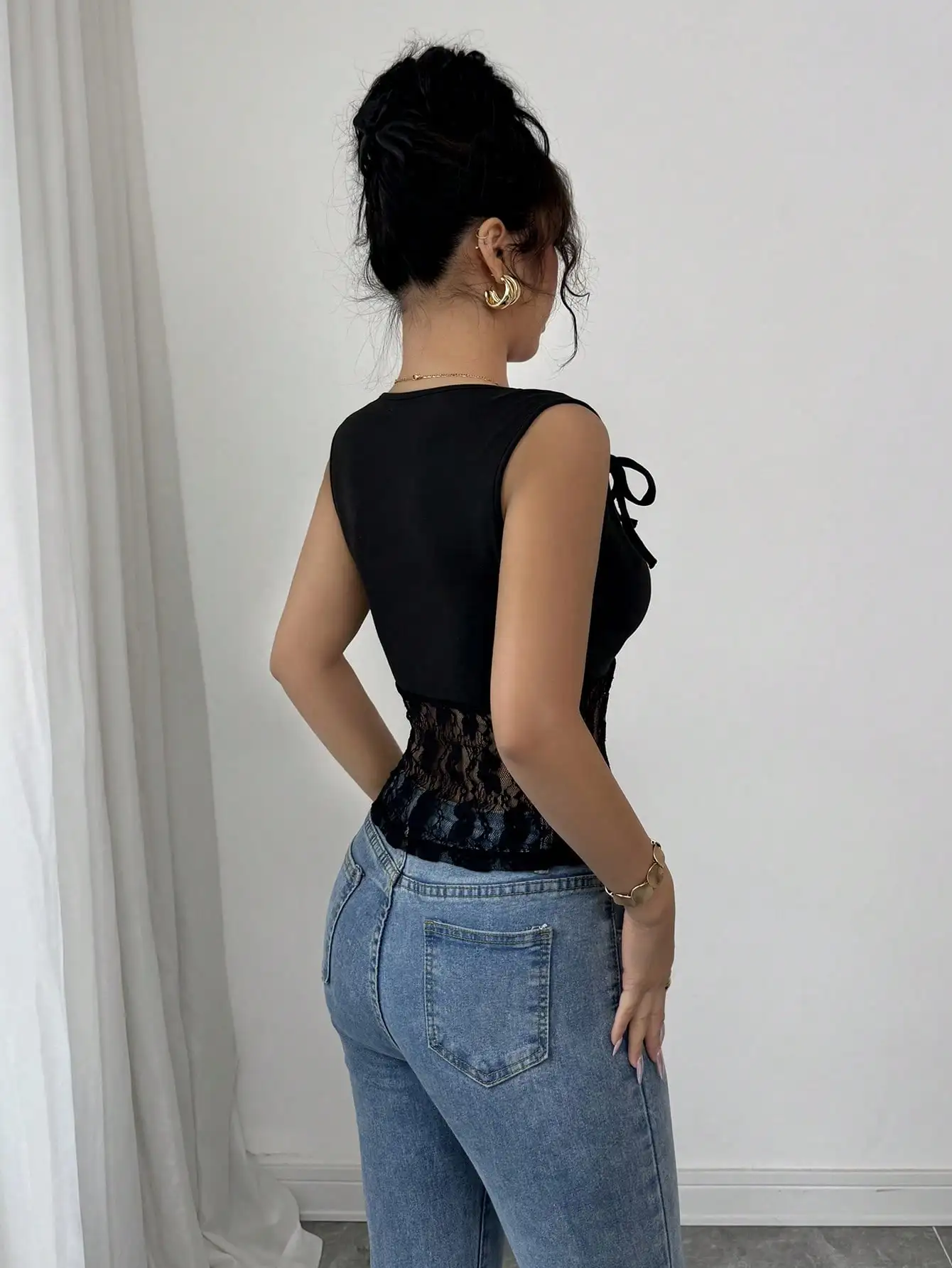 Nice Elegant Slim Lace Splicing Variant U-shaped Collar Strap Tied Black Spring And Summer Women's Vest
