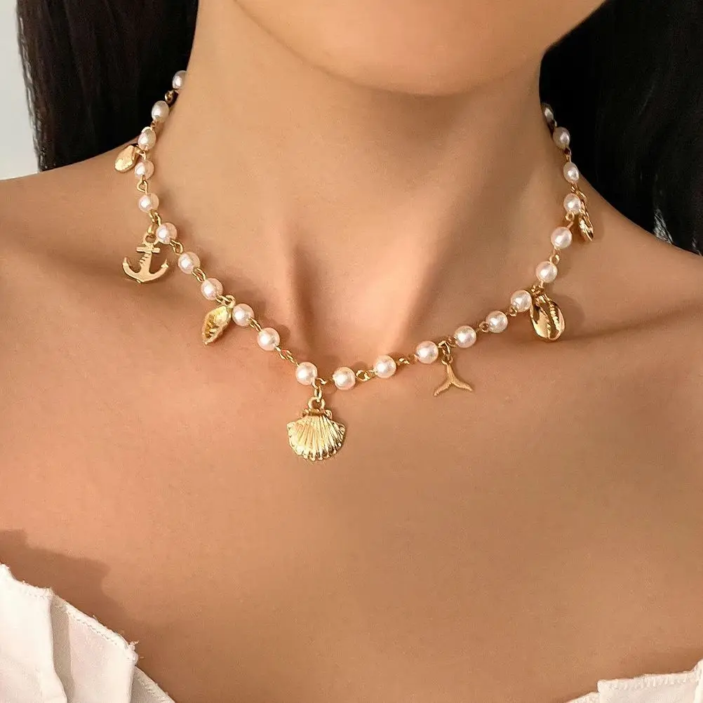 

KunJoe Elegant Imitation Pearl Beads Chain Choker Necklace for Women Bohemian Scallop Conch Pendant Necklace Collar Neck Jewelry