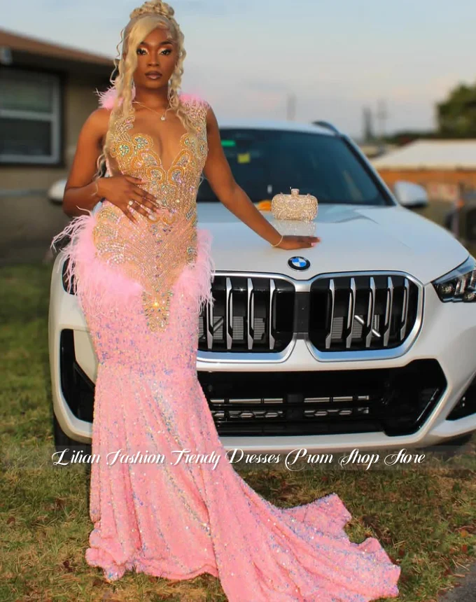 Customised Pink Glamorous V Neck Black Girl Wedding Dress Luxurious Crystal Appliqué Feather Mermaid Bridal Gown Dreamy Wedding