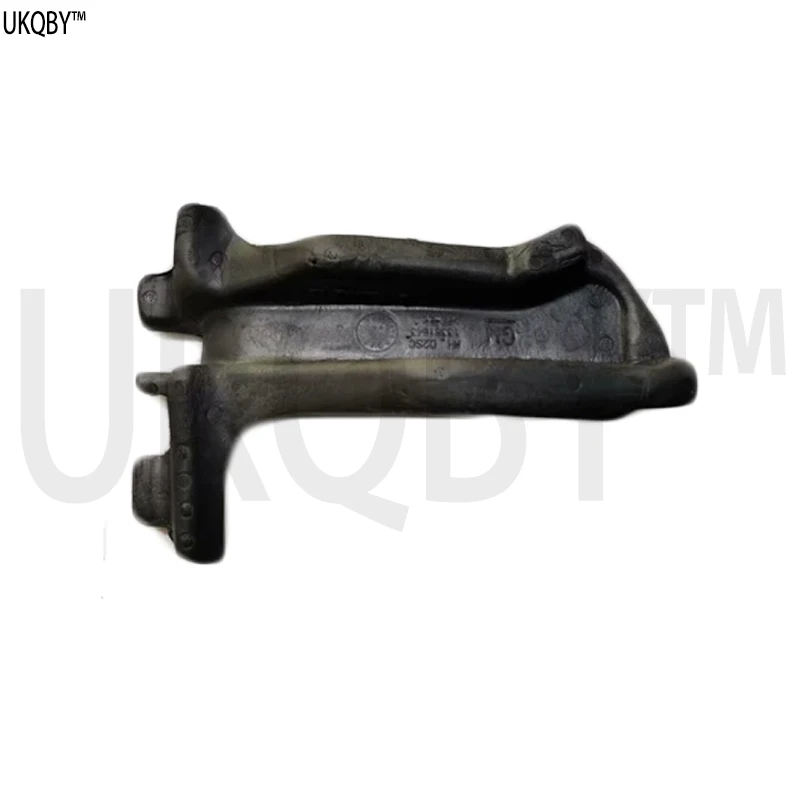 

Front fender insulation pad 13381642 13381643
