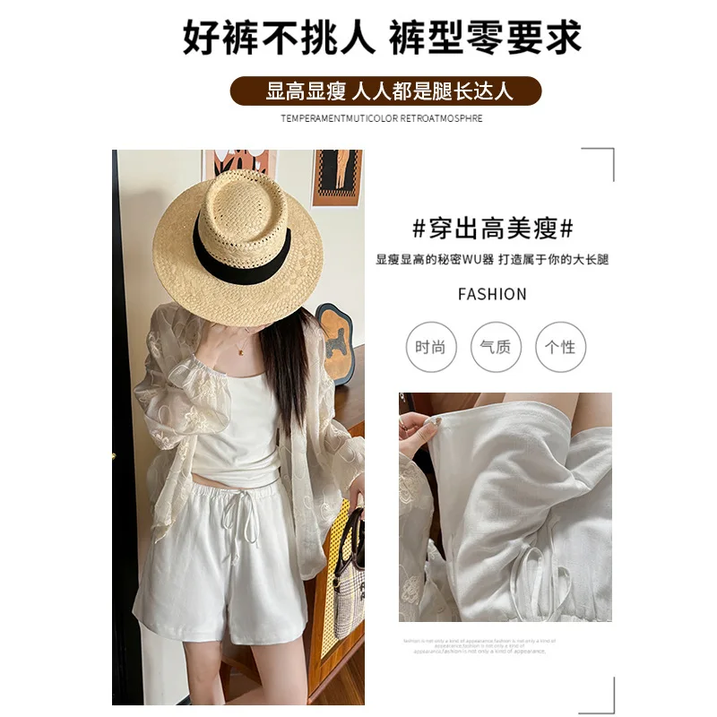 شورت كتان أبيض مغسول للنساء Summer2025 خفيف الوزن للتخسيس غير رسمي بنطال ذو قصة أرجل واسعة فضفاض من القطن والكتان بنطال بخمس نقاط