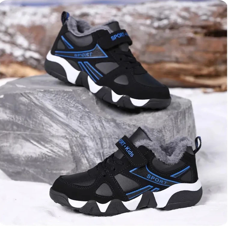 

New autumn and winter children's shoes with additional fleece cotton are anti-slip and warm for snow kids sneakers