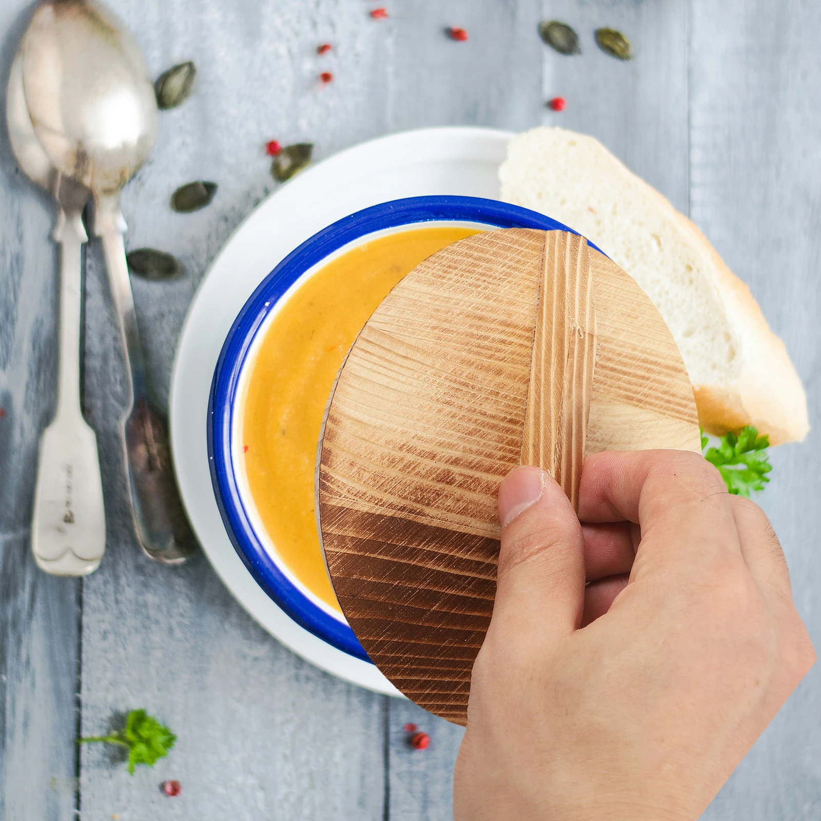 

Wooden Natural Wood Pot Anti Oil Splashing Cover For Kitchen Household Small Wok Lid Thick Reusable Kitchen Gadgets Wood Wok Lid