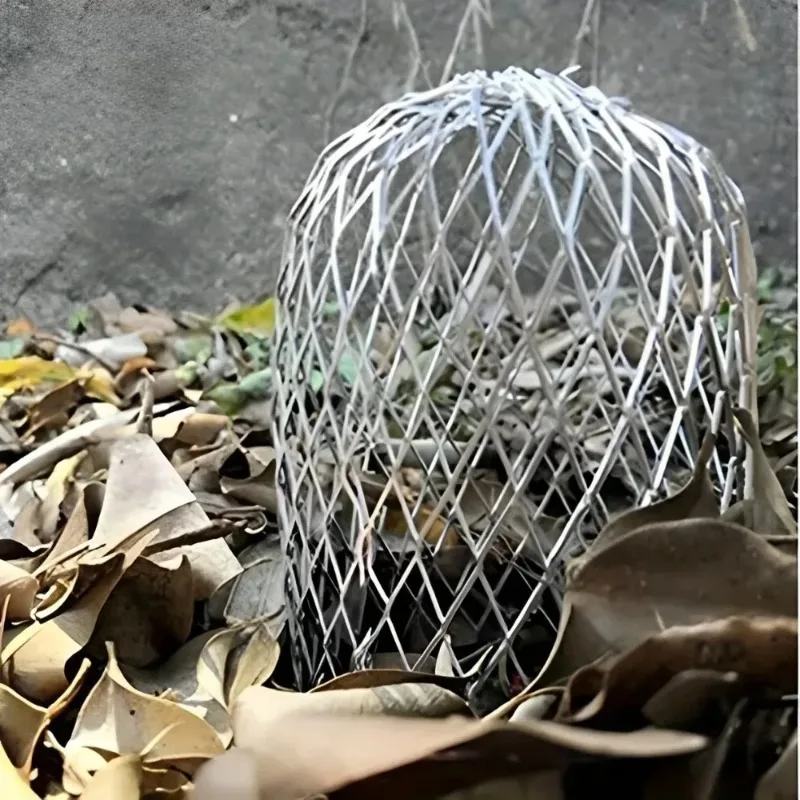 4-teiliges Set Metall-Aluminium-Filtergitter Dachrinnen-Lauffangnetz für Blätter, Schmutz und Schlamm Abflussrohrabdeckung Fallrohr-Entwässerungssystem Wasserdicht – Detail 7