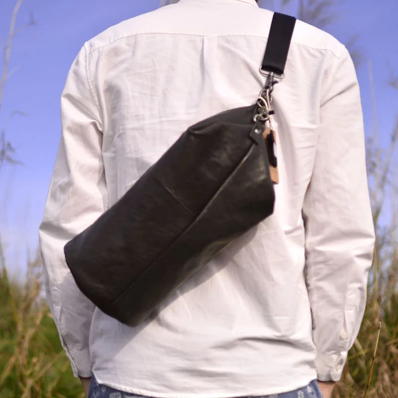 AETOO Original leather commuter crossbody bag Men's first layer soft cowhide round bucket chest bag personality backpack fitness