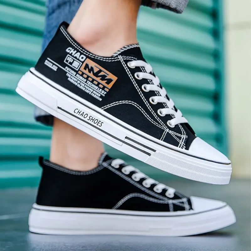 

Classic Canvas Shoes for Men Comfortable Breathable Low-top Casual Men Sneakers Fashion Light Low-top Men's Shoes Zapatos Hombre