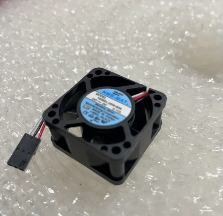 NMB 1608KL-05W-B59 LQ4 DC 24V 0.11A 40x40x20mm 3線式サーバー冷却ファン