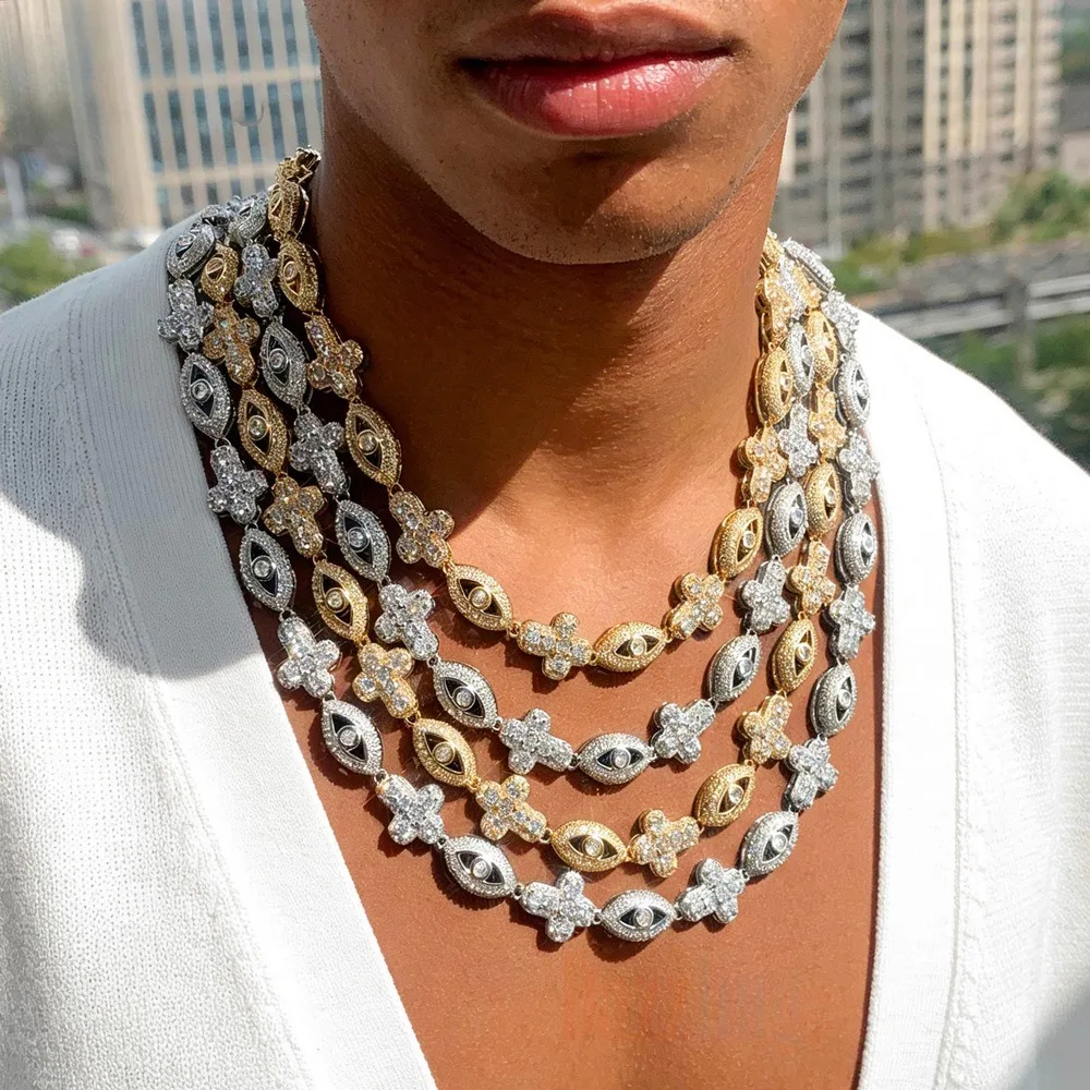 

Unisex hip-Hop Style Eye Cross Necklace With Zircon Inlay, a Cool Street Style, Perfect for Parties and Events.