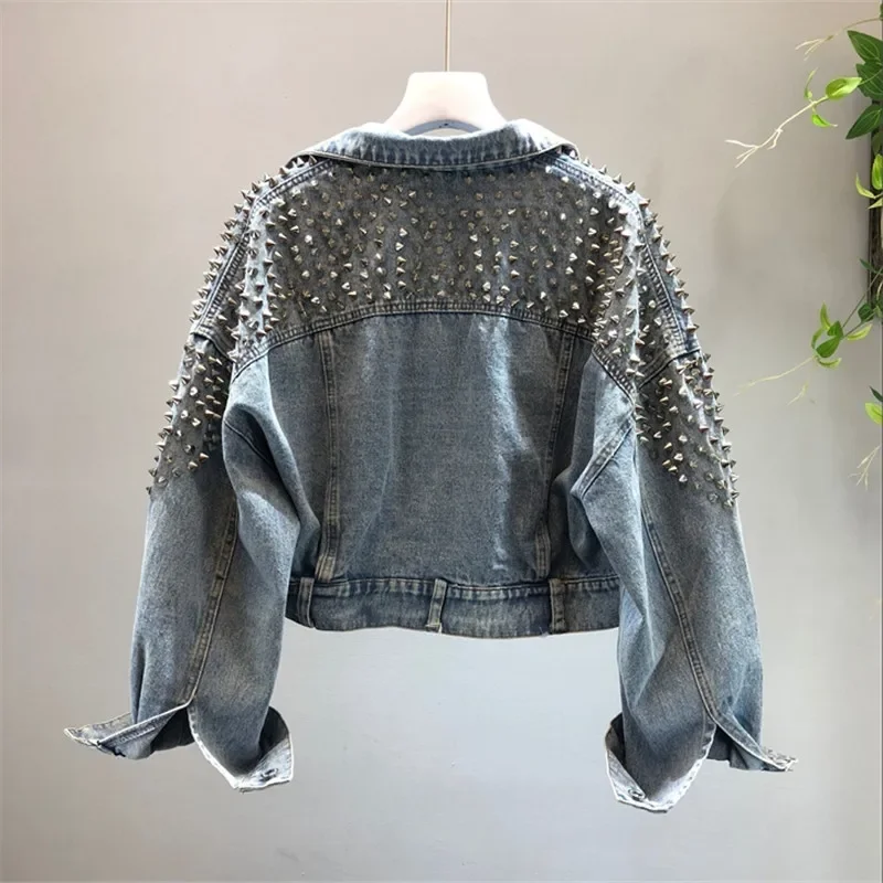 

Women's Denim Jacket With Rivet Spring Autumn Streetwear Long Sleeve Pockets Ladies Jean Jackets Loose Short Outwear Femme A425