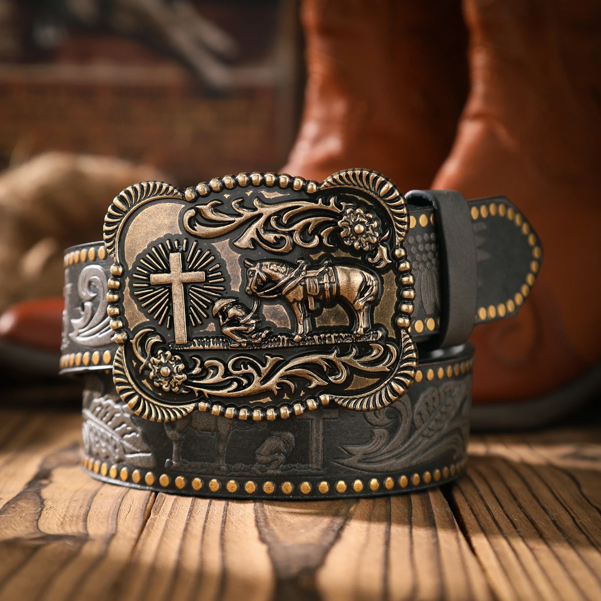 1 piece Western cowboy style belt, same for both men and women, with vintage buckle and PU embossed design belt
