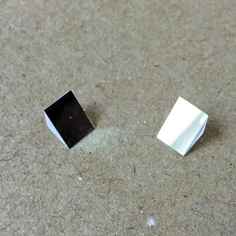 K9 Optical Glass Right Angle Prism 555mm 90 Degree Total External Reflection Triangular Prism for Optical Detection Experiment