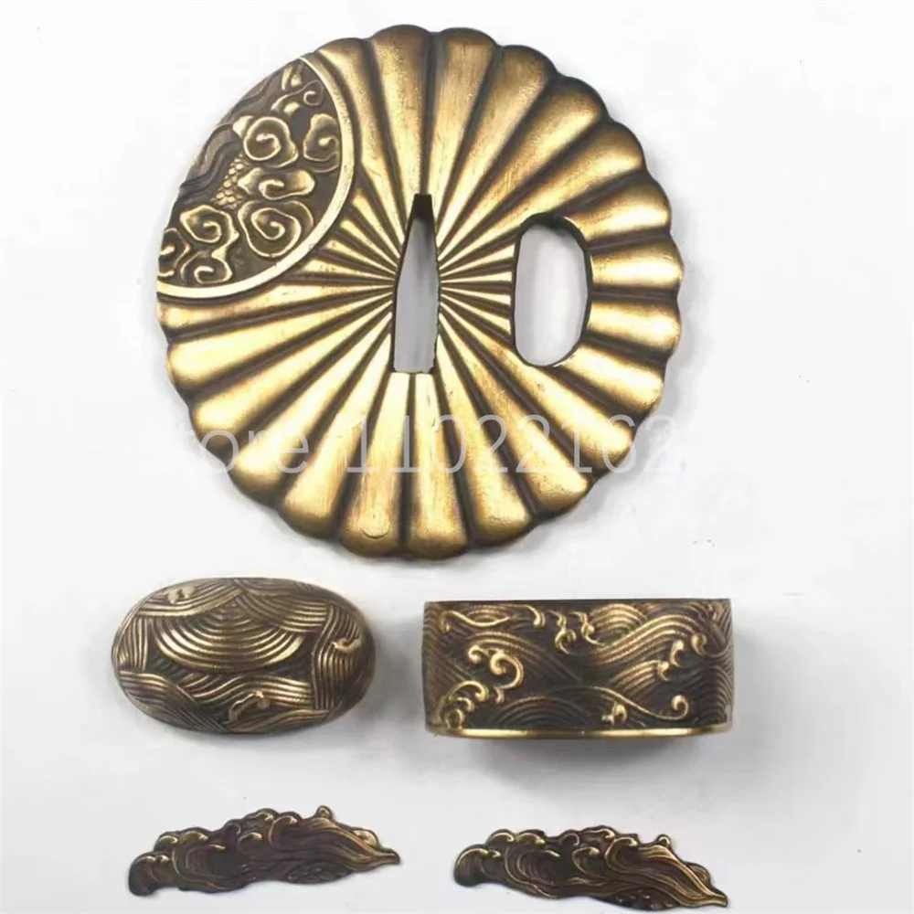 

Новый набор: красивые медные тсубы, латунные фучи, каширы, менуки для японских самурайских катан (фурнитура для мечей)