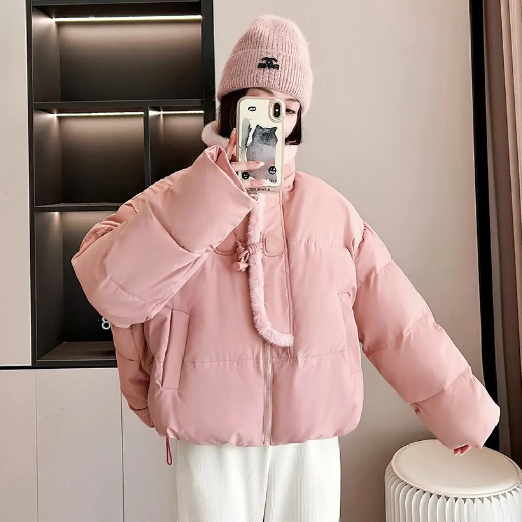 

Женская повседневная куртка в корейском стиле с капюшоном и пуговицами на хлопковой подкладке, утепленное зимнее пальто, короткое свободное пальто в западном стиле