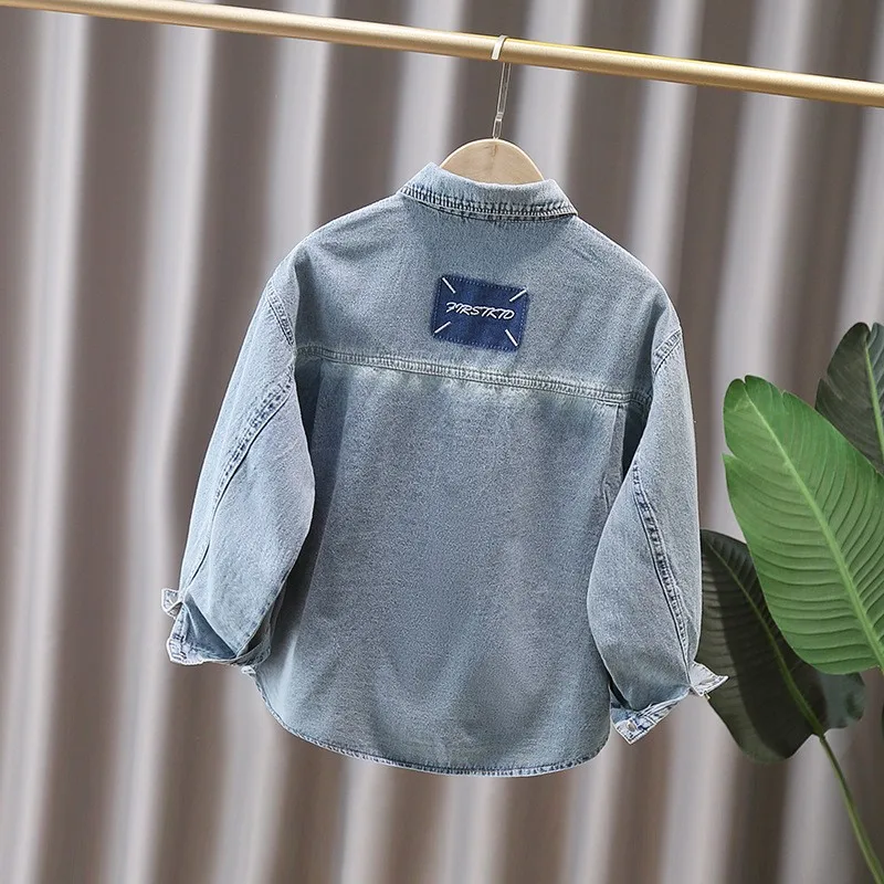 سترة أطفال أولادي y2k من قماش الدنيم موضة كورية للأطفال ملابس هيب هوب كلاسيكية مطرزة بحروف جينز معطف علوي سميك للأطفال